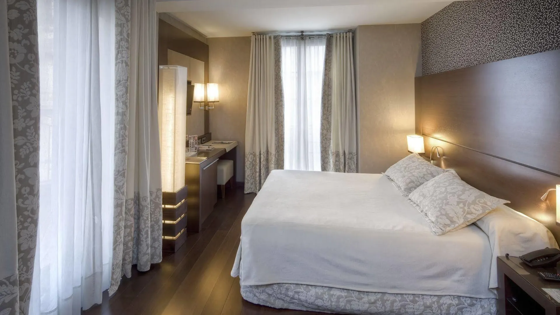 Barcelona Hotel Colonial