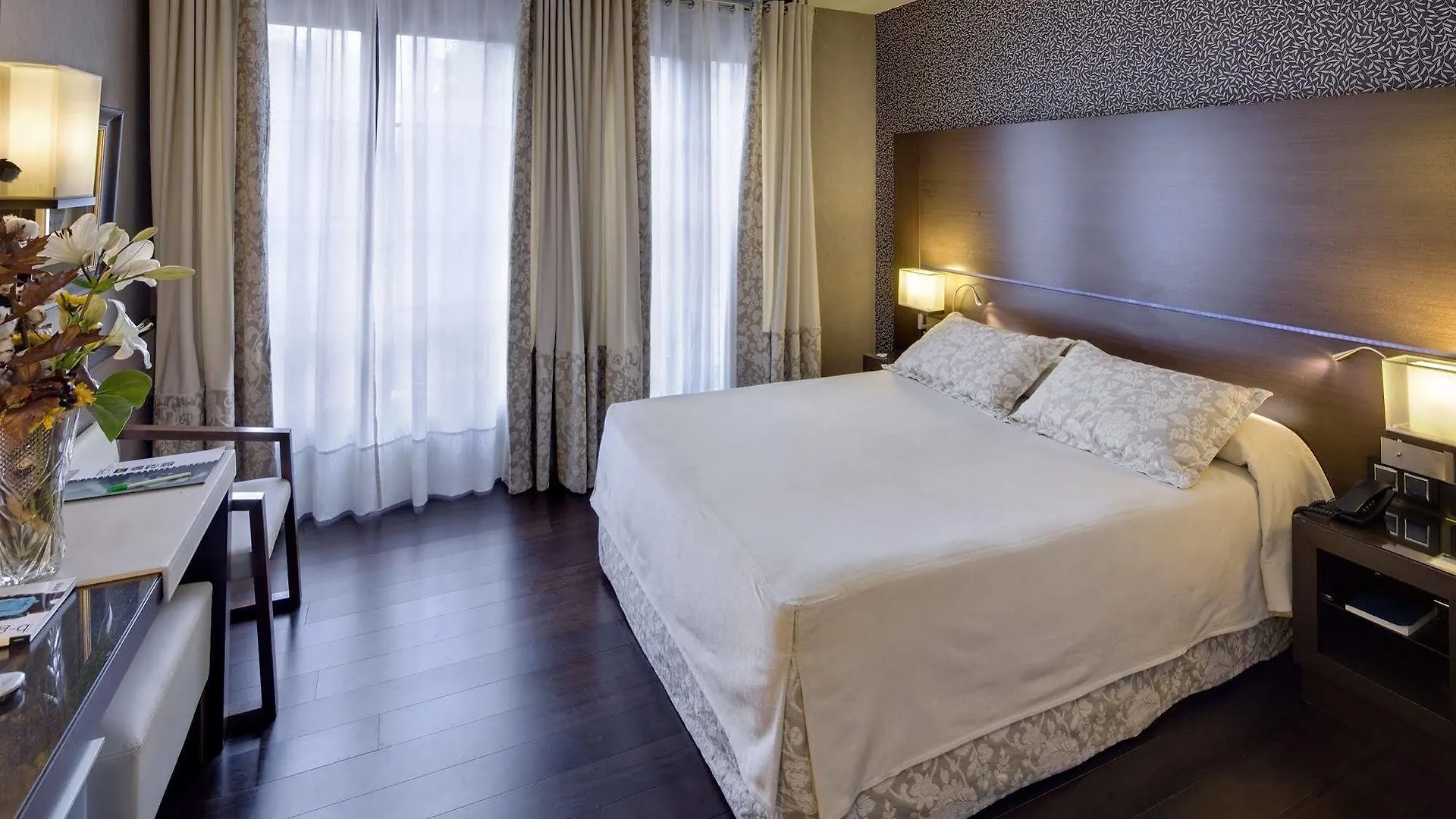 Barcelona Hotel Colonial