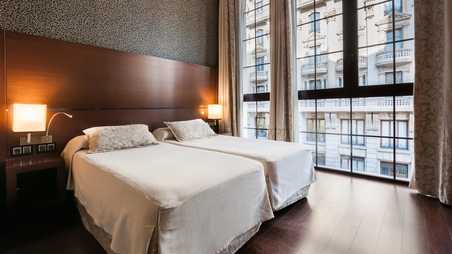Barcelona Hotel Colonial ספרד
