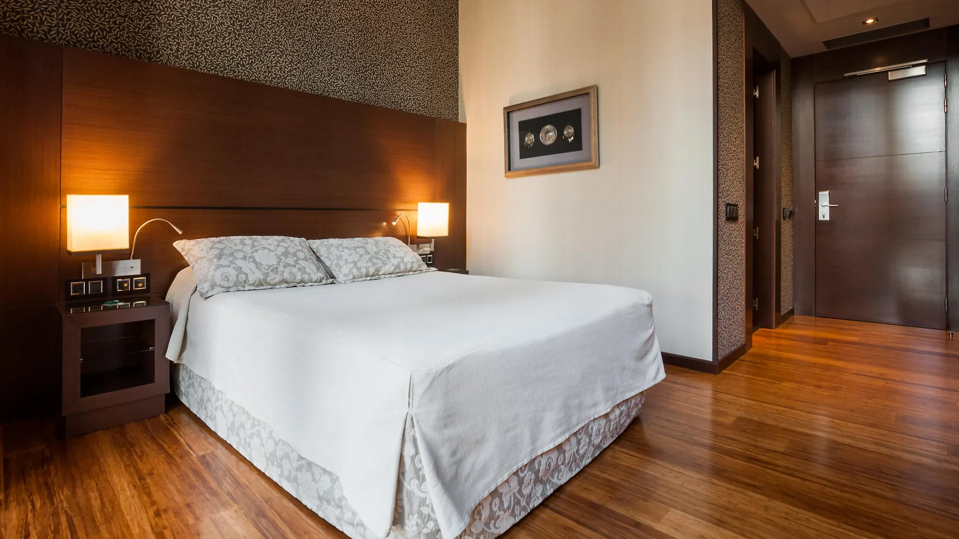 Barcelona Hotel Colonial 4*,  ספרד